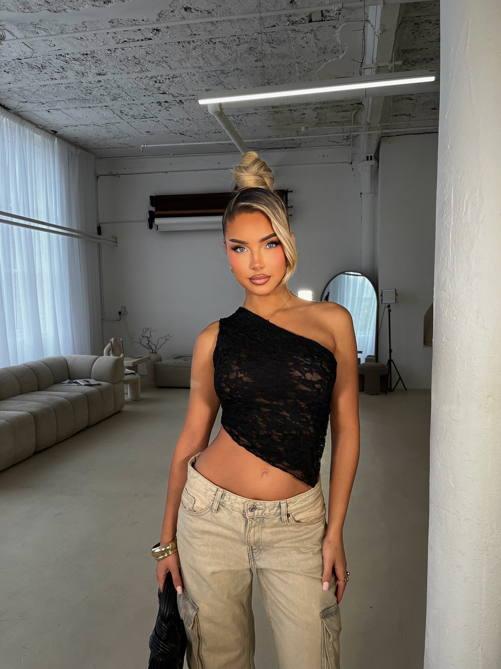 Haut Sofia en dentelle noir
